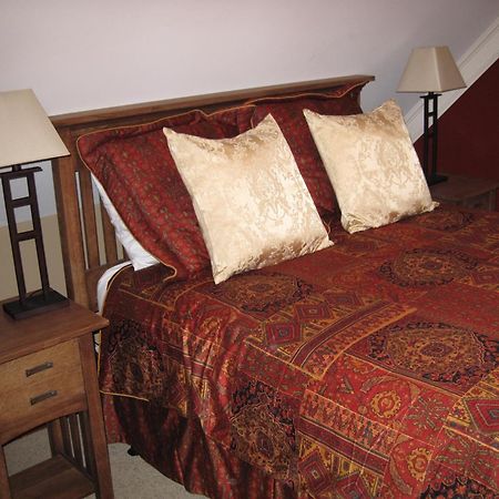 Genelle House B&B Guest House المظهر الخارجي الصورة